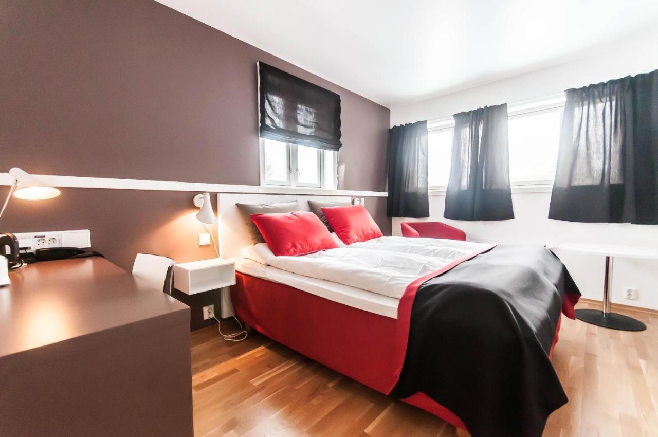 Dolmsundet Hotell Hitra Melandsjøen المظهر الخارجي الصورة