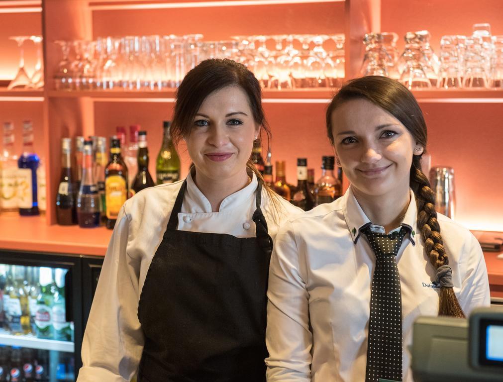 Dolmsundet Hotell Hitra Melandsjøen المظهر الخارجي الصورة