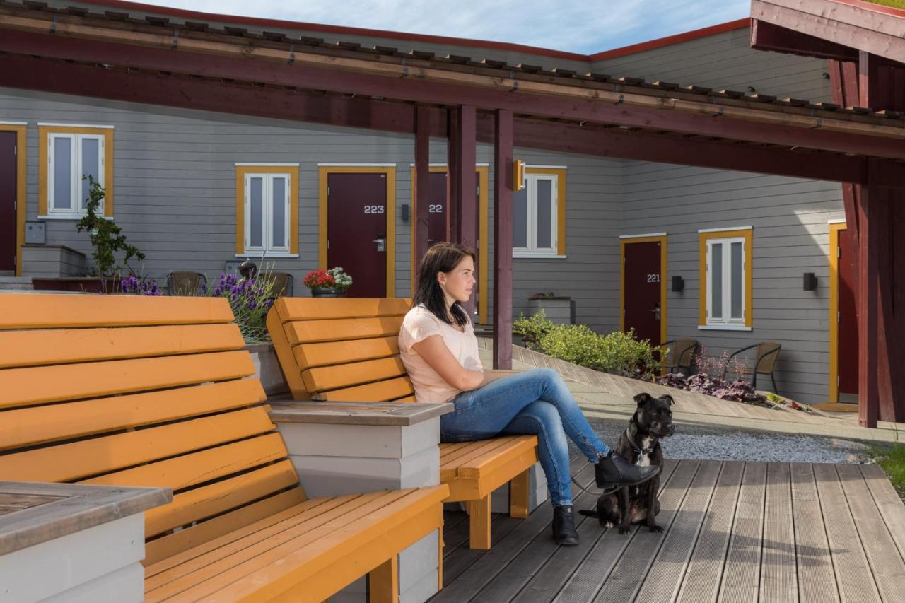 Dolmsundet Hotell Hitra Melandsjøen المظهر الخارجي الصورة
